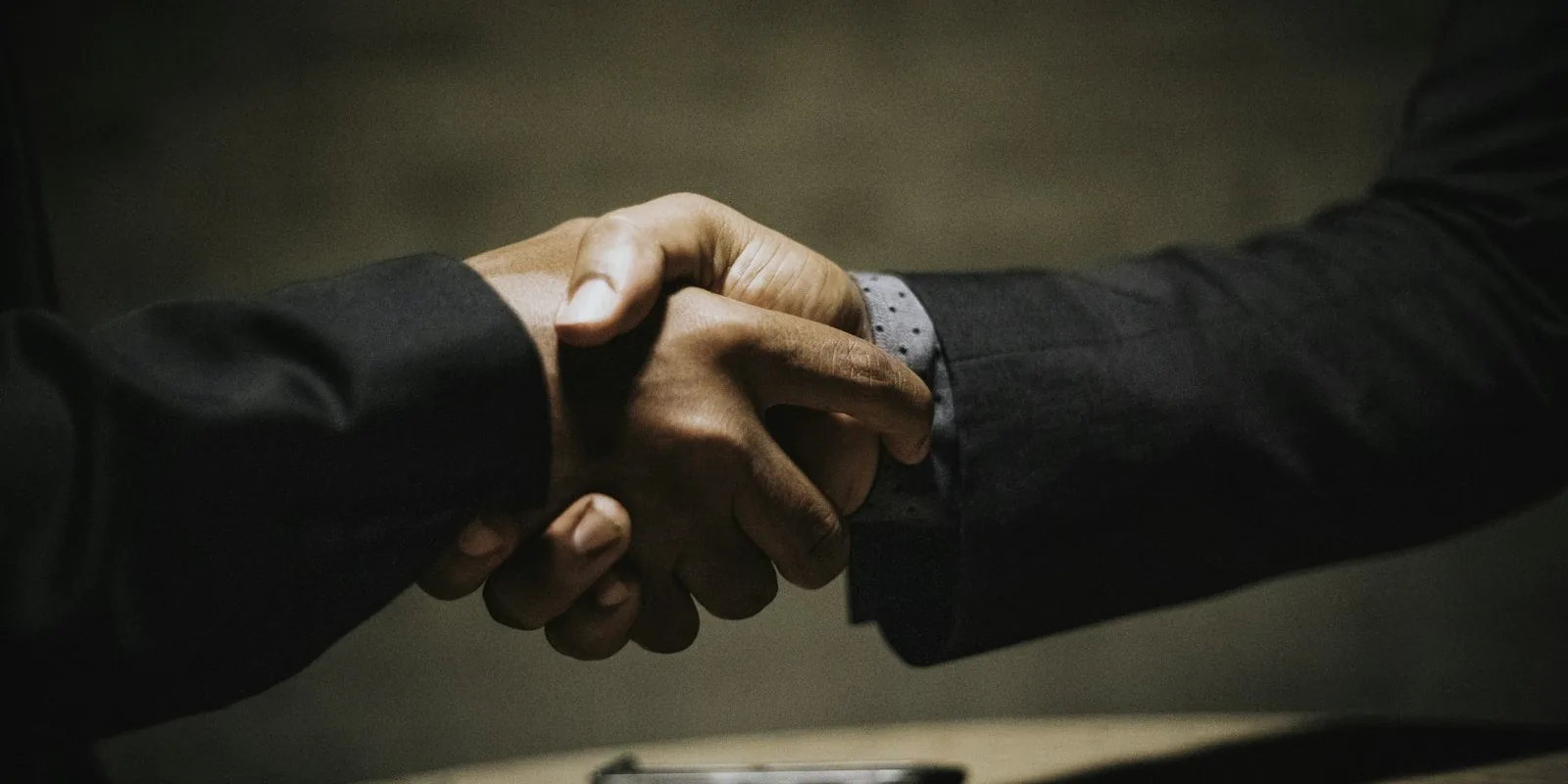 Elements that build visitor trust on a website
